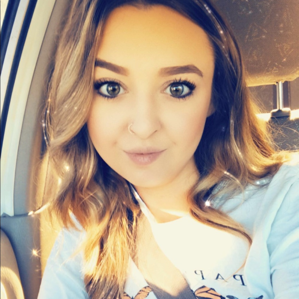 Meet your Posher, Josie